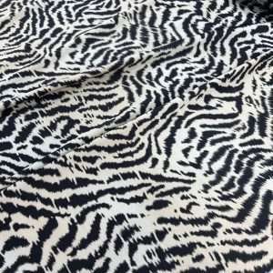 Alternative view of حرير كريب رسمة الزيبرا