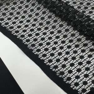 Alternative view of دانتيل أوروبي حصري