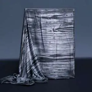 Alternative view of حرير أرماني