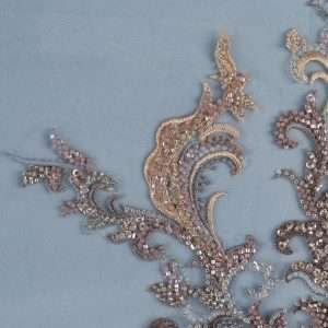 تل مطرز بإضافة الخرز والترتر