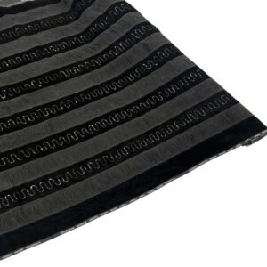 مخمل مطرز ومقلم بخيوط القيطان مخمل